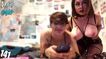 Twitch girl with big tits flash on stream amazing TITS